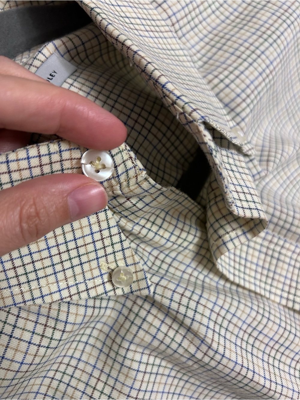 Oliver Ridley Men's Long-Sleeve Checked Button-Down Shirt - Cream size L plaid - Picture 6 of 6